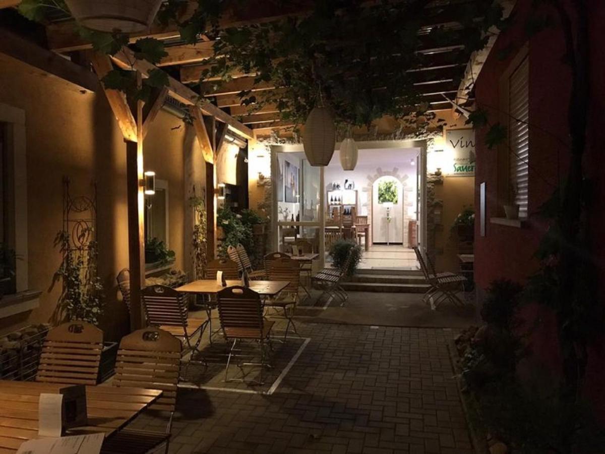 Weingut Manuel Sauer Hotel Nordheim am Main Екстериор снимка
